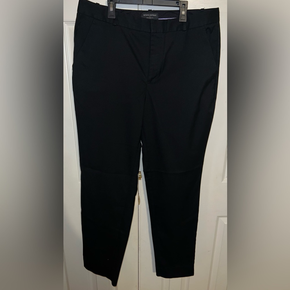 Banana Republic Ryan Curvy Fit straight leg in black size 14 tall